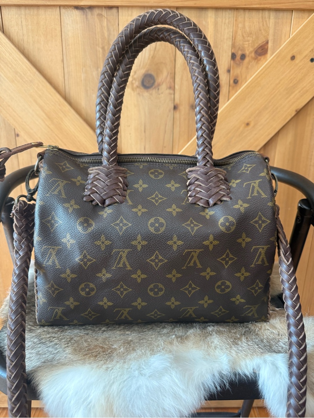Louis Vuitton Brown Monogram Braided Handle Speedy 25 Crossbody Bag - Picture 2 of 13